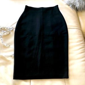 St John High Waste knit skirt Size 4 In Pristine Condition